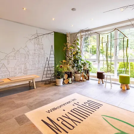 Western Parkhotel Maximilian 4*