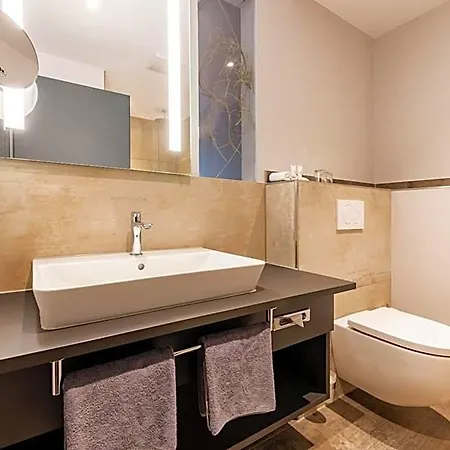 Parkhotel Maximilian 오토보이렌