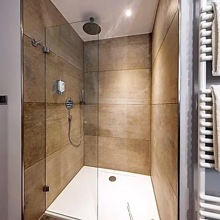 Parkhotel Maximilian 4*