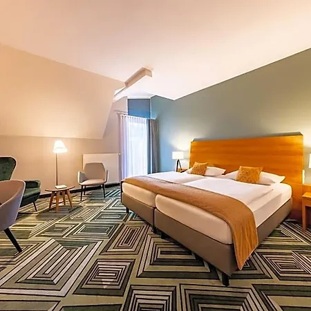 Parkhotel Maximilian 4*