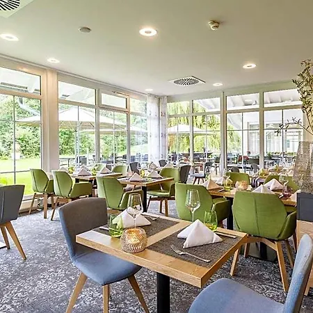 Parkhotel Maximilian 酒店 4*