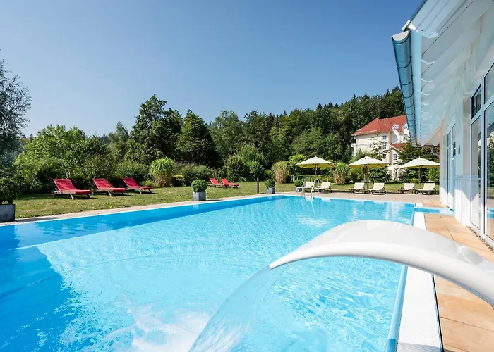 Hotell Parkhotel Maximilian 4*