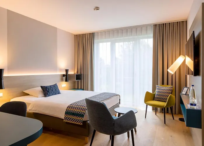 Parkhotel Maximilian 4* 奥托博伊伦