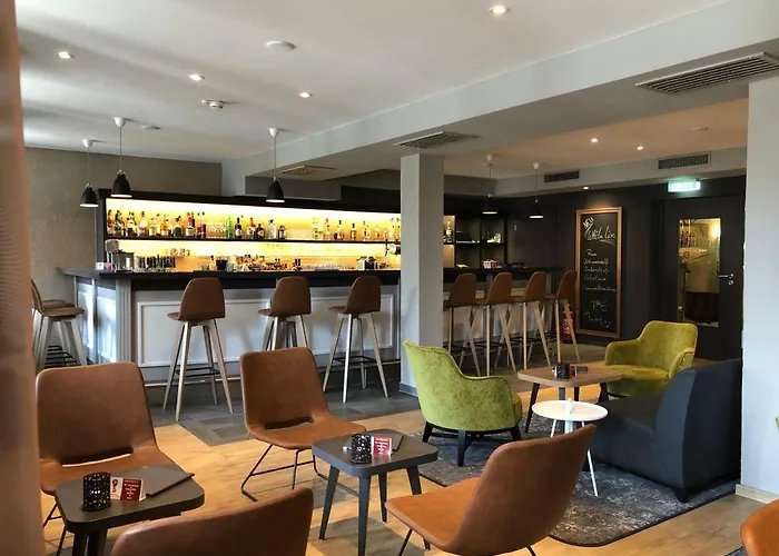 酒店 Parkhotel Maximilian 4*